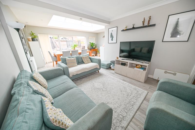 Property photo 2 of 17 Photo 8