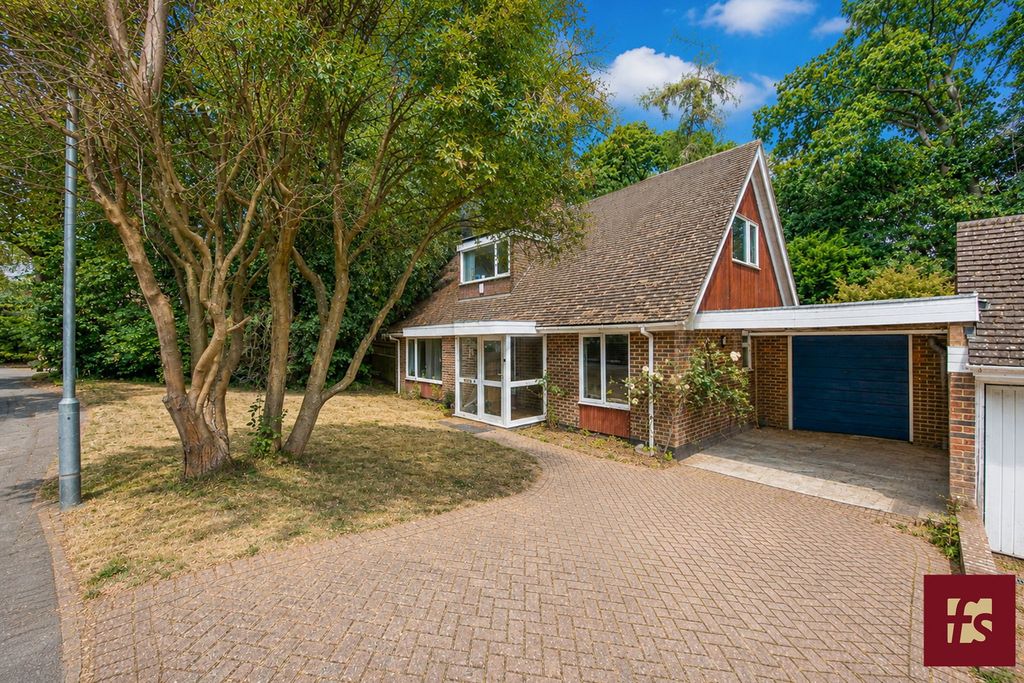 Property photo 1 of 19