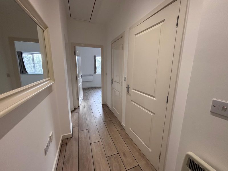 Property photo 2 of 10 Photo 4