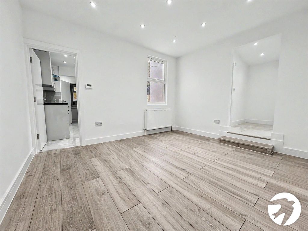 Property photo 2 of 10 Living/Dining Area