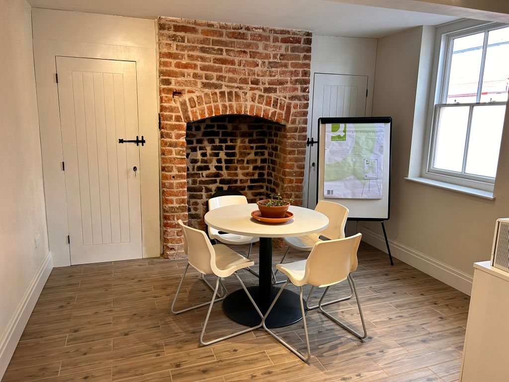Property photo 3 of 12