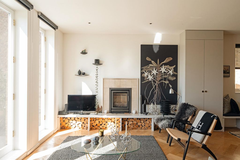 Property photo 1 of 26 19583092_N4_Webres.Jpg