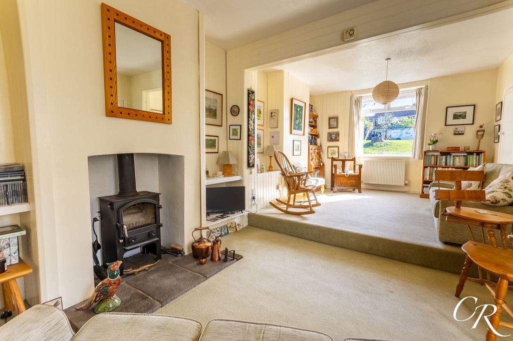 Property photo 3 of 23