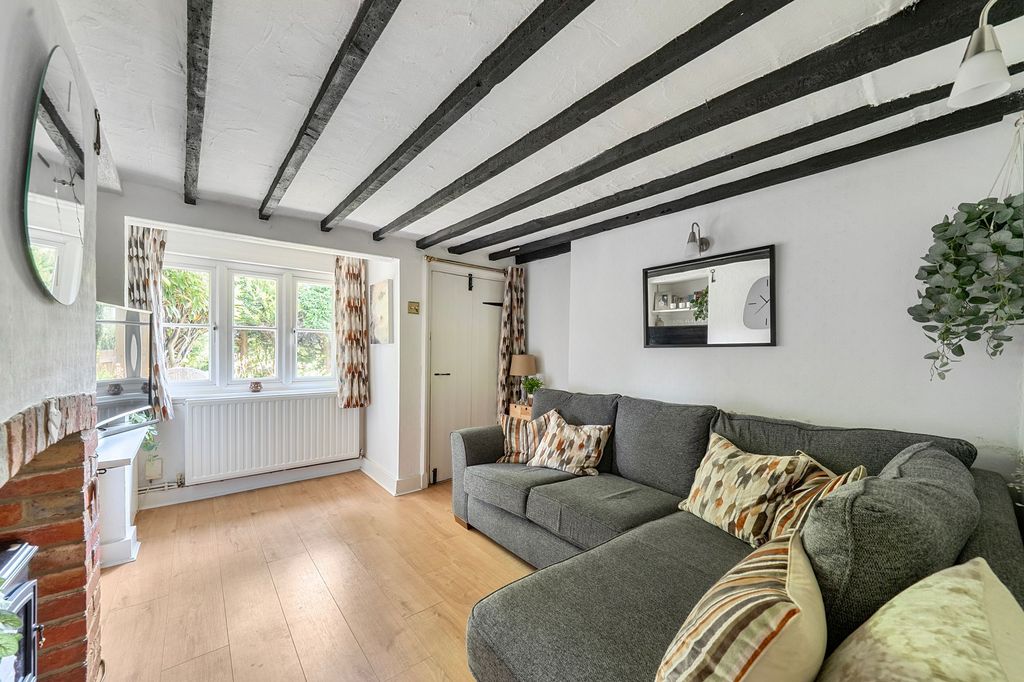 Property photo 2 of 18