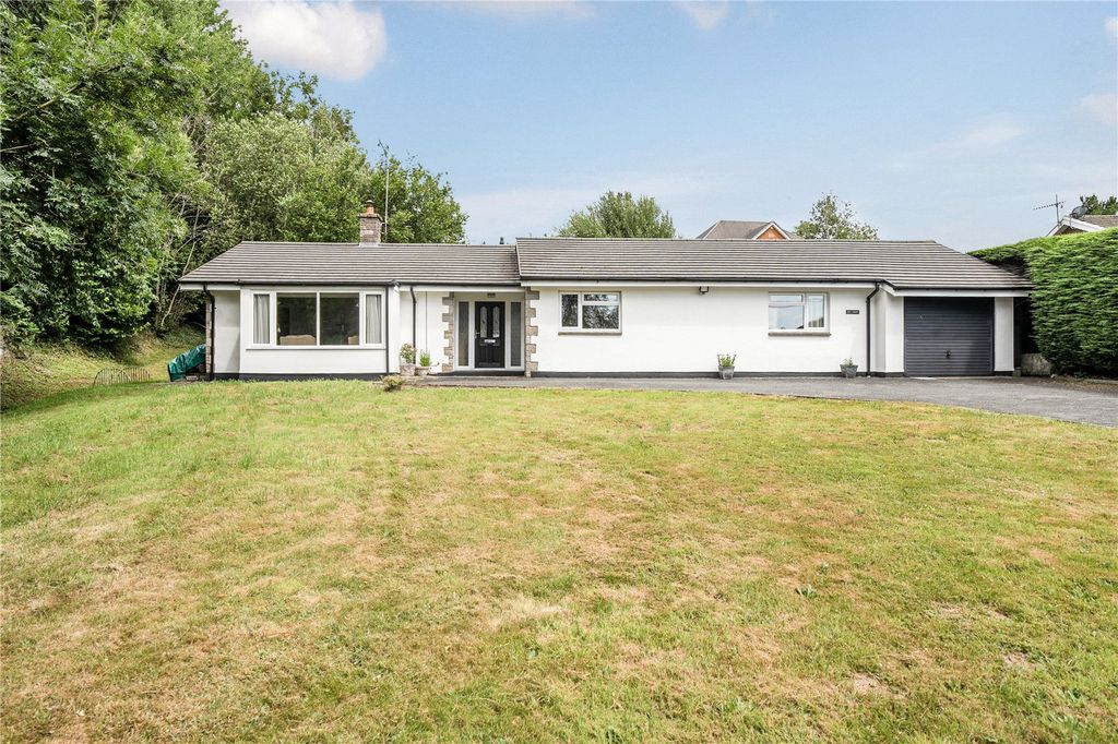 Property photo 1 of 24 Picture No. 21