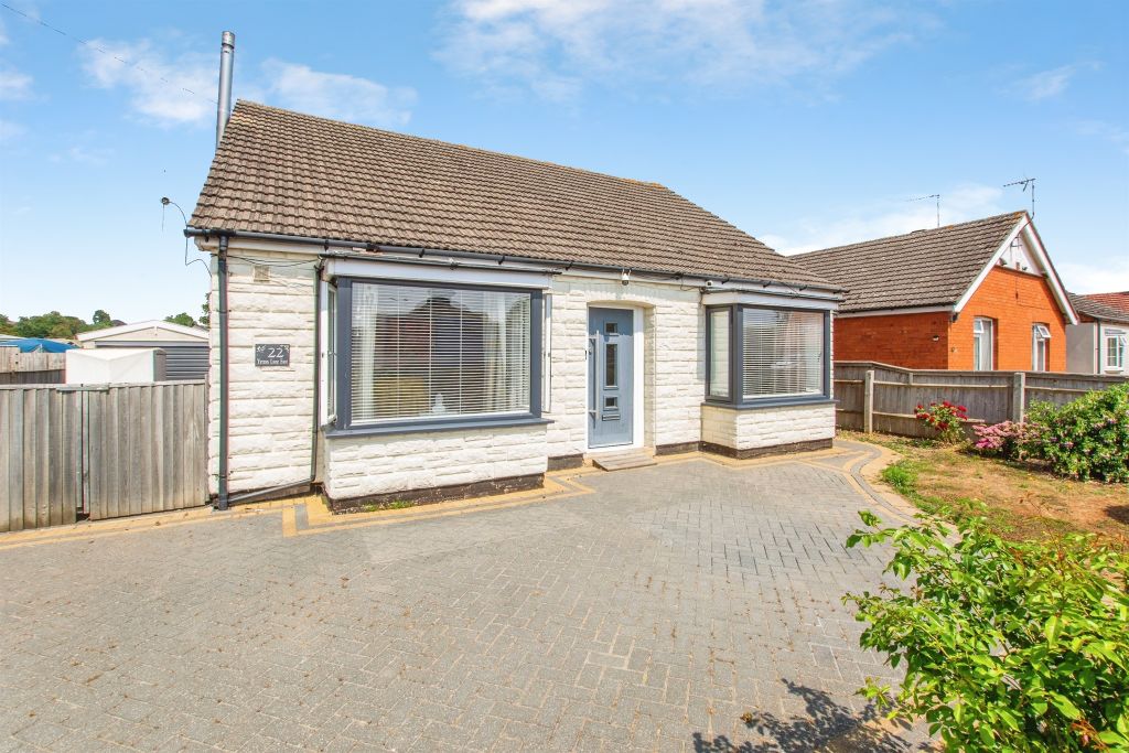 Property photo 2 of 15