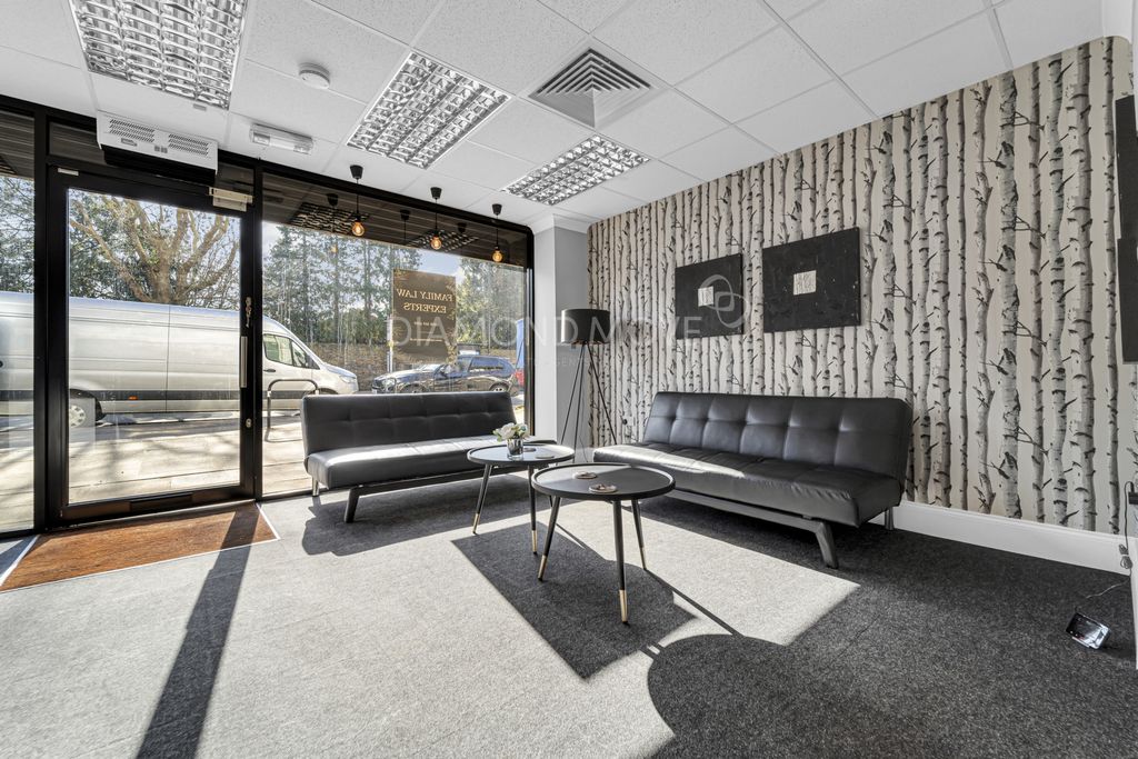 Property photo 2 of 13 Photo 1