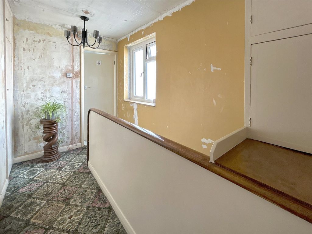 Property photo 3 of 9 Picture No. 11