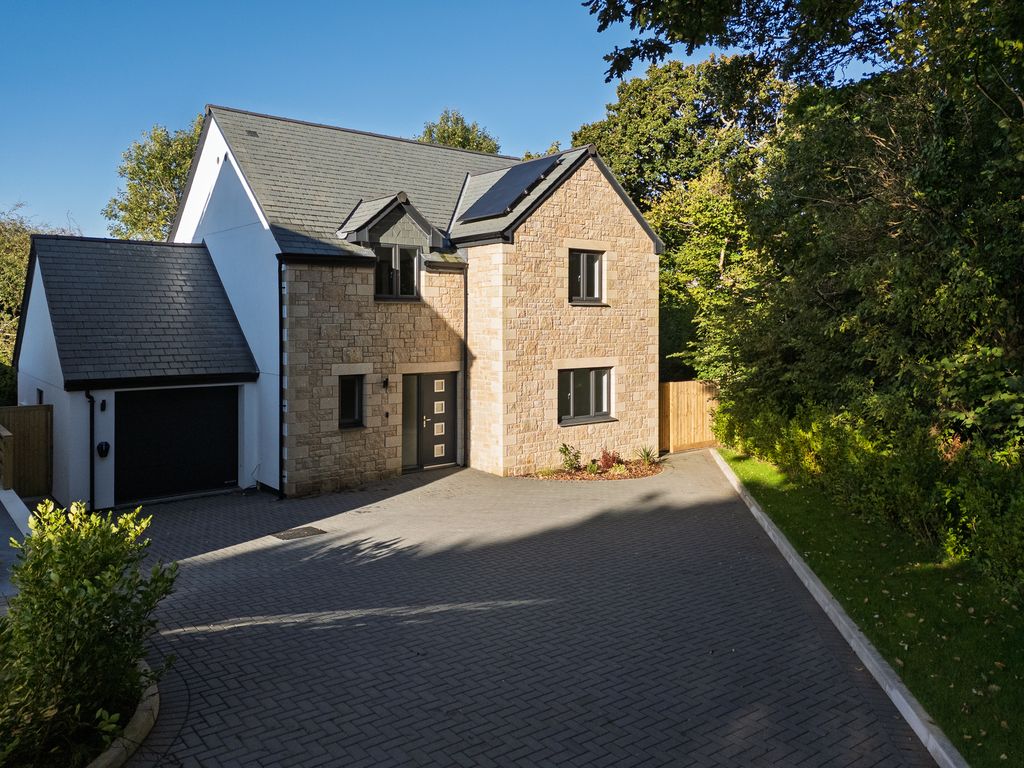 Property photo 1 of 37