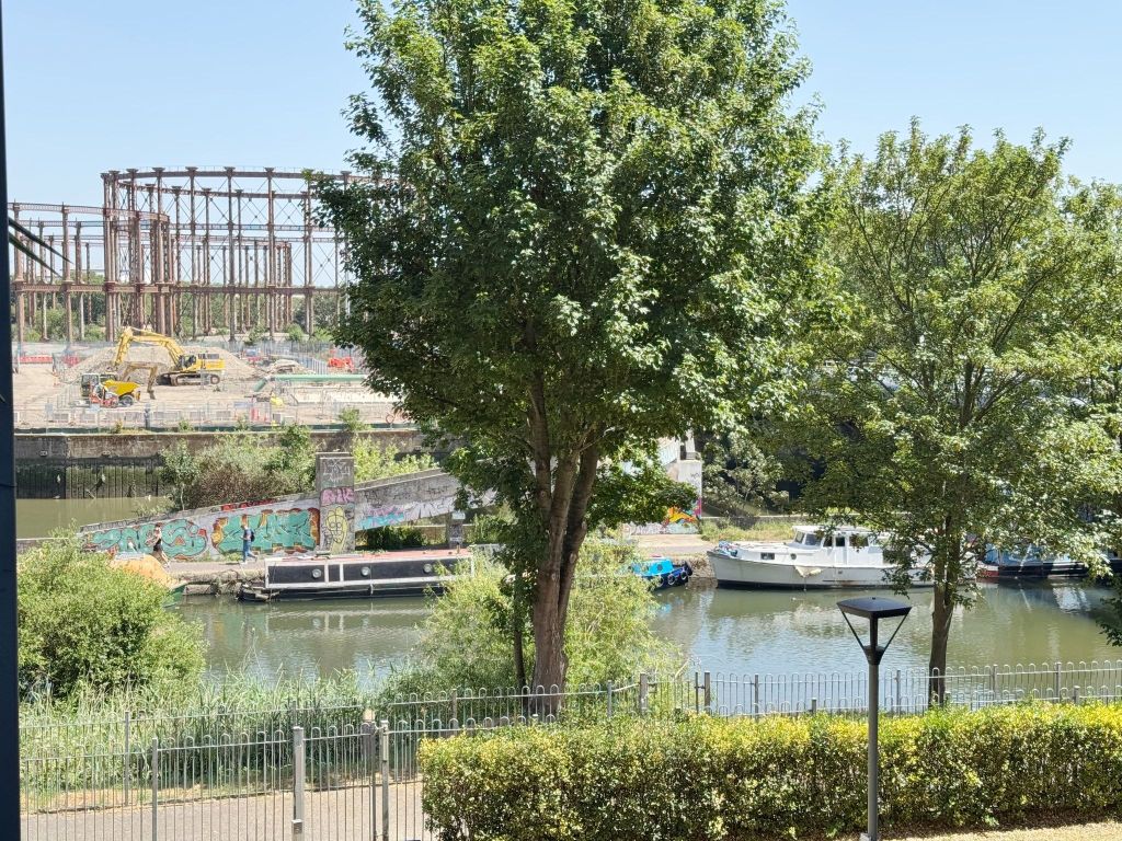 Property photo 1 of 1