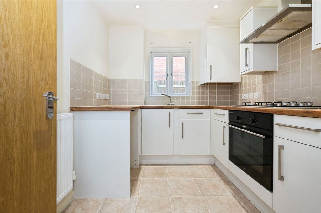 Property photo 3 of 16 Picture No. 35
