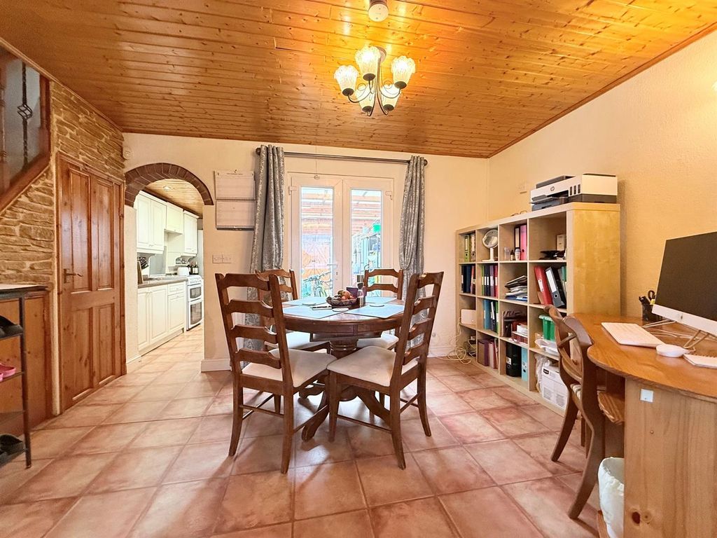 Property photo 2 of 14 Dining Room