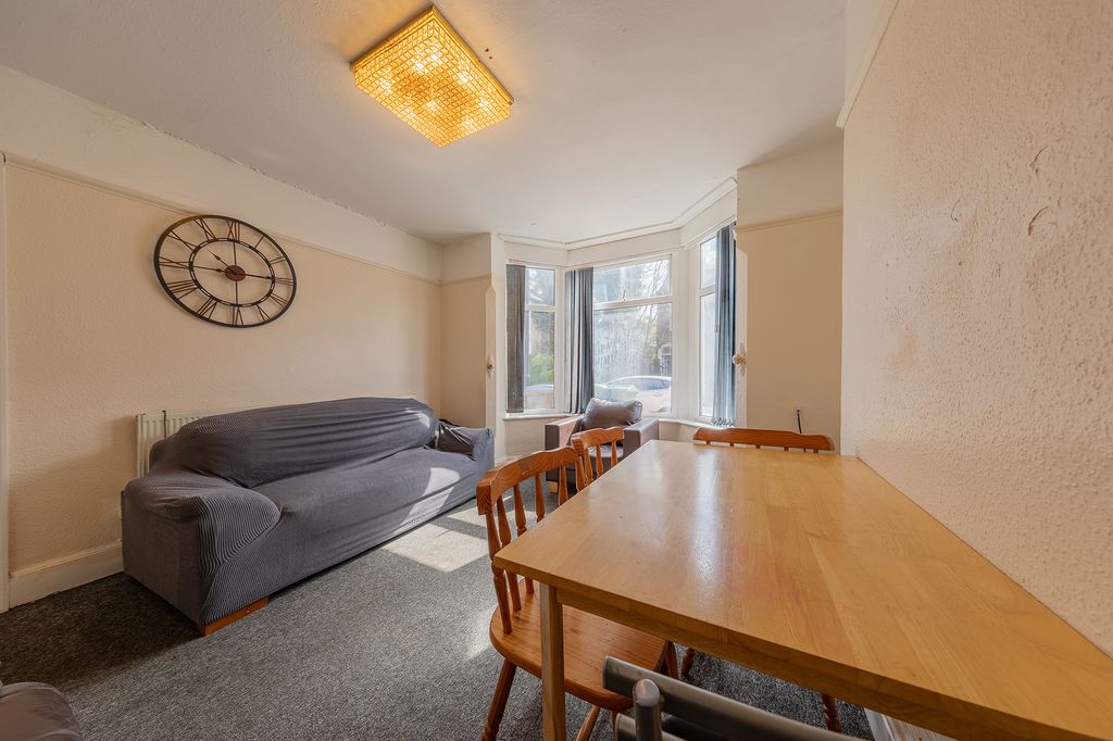 Property photo 3 of 29