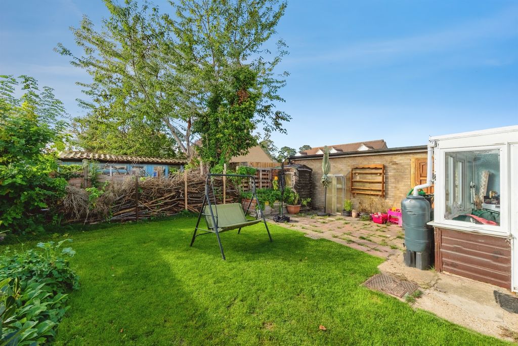 Property photo 2 of 15