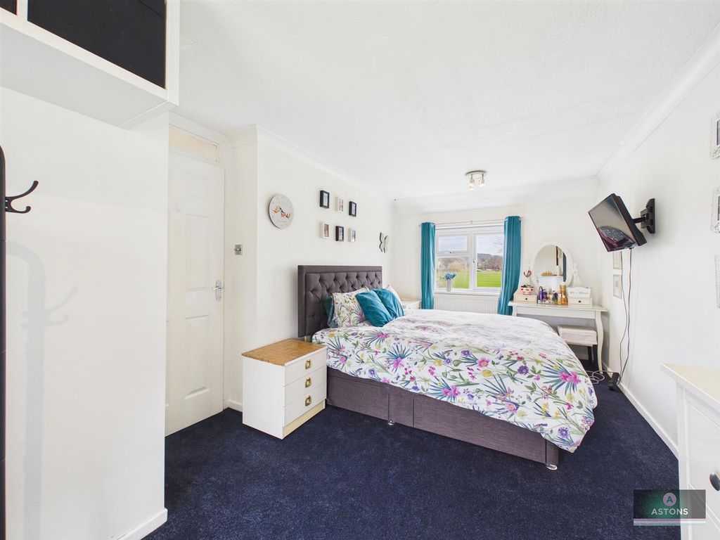 Property photo 2 of 18 Cam02067G0-Pr0229-Still002.Jpg