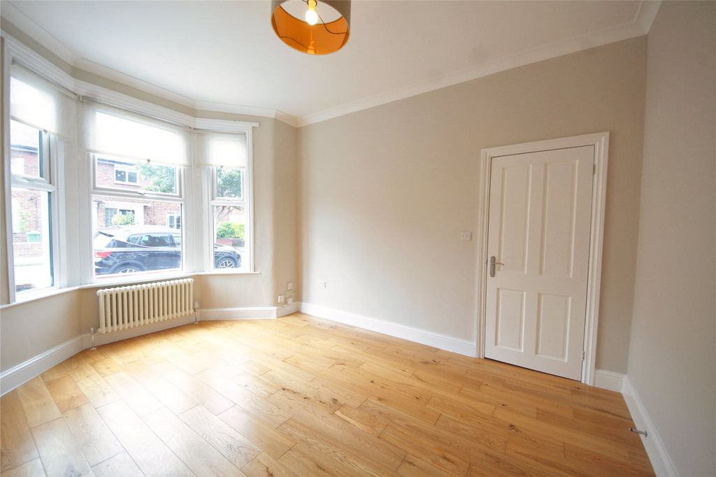 Property photo 2 of 14 Picture No. 03