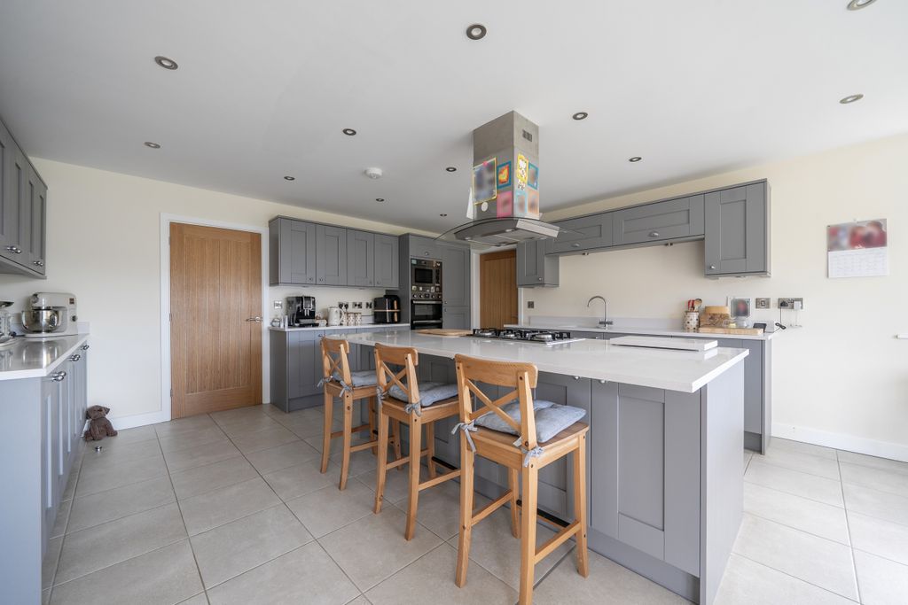 Property photo 3 of 23 1473538-17-6A2F0879037Fd