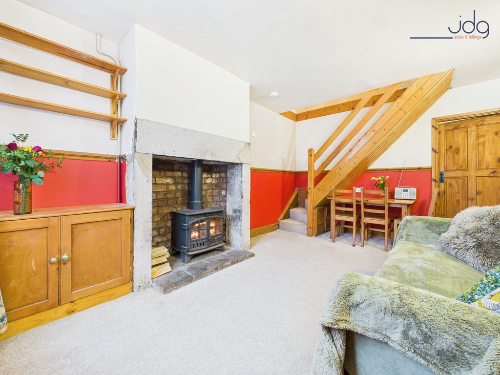 Property photo 2 of 11 Cosy Lounge With Wood Burning Stove