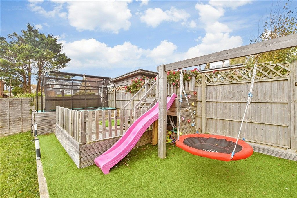 Property photo 2 of 14 Rear Garden