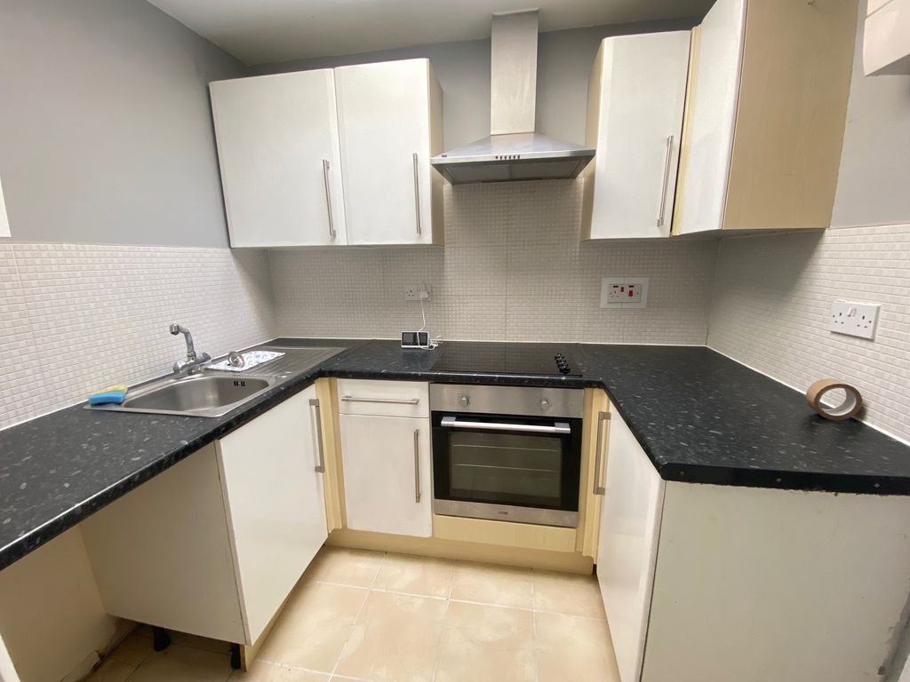 Property photo 2 of 8 Exterior