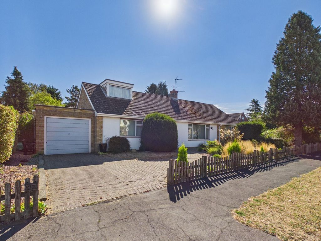 Property photo 1 of 21