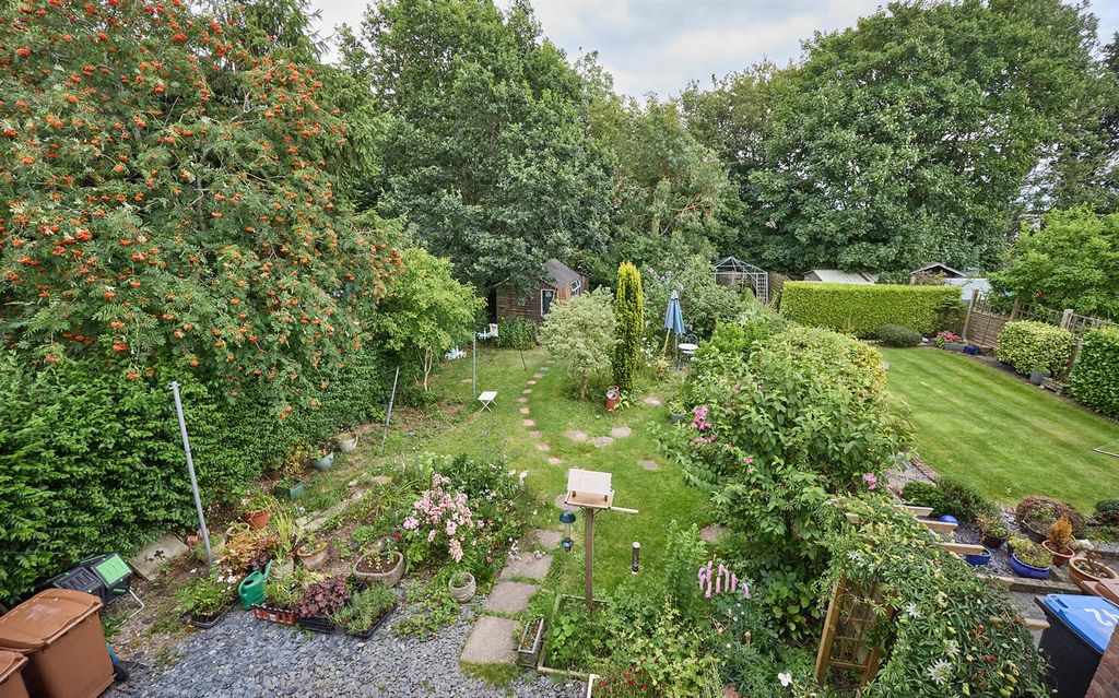 Property photo 3 of 15 Outside