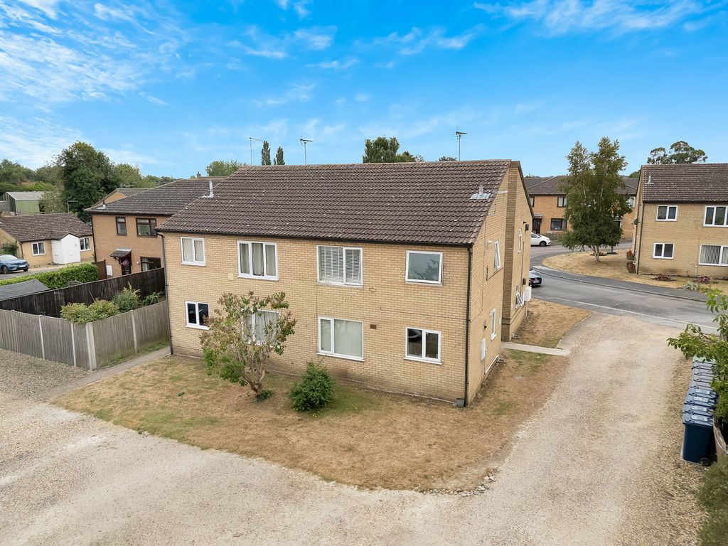 Property photo 1 of 9