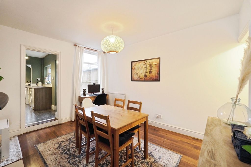 Property photo 3 of 20 Dining Room