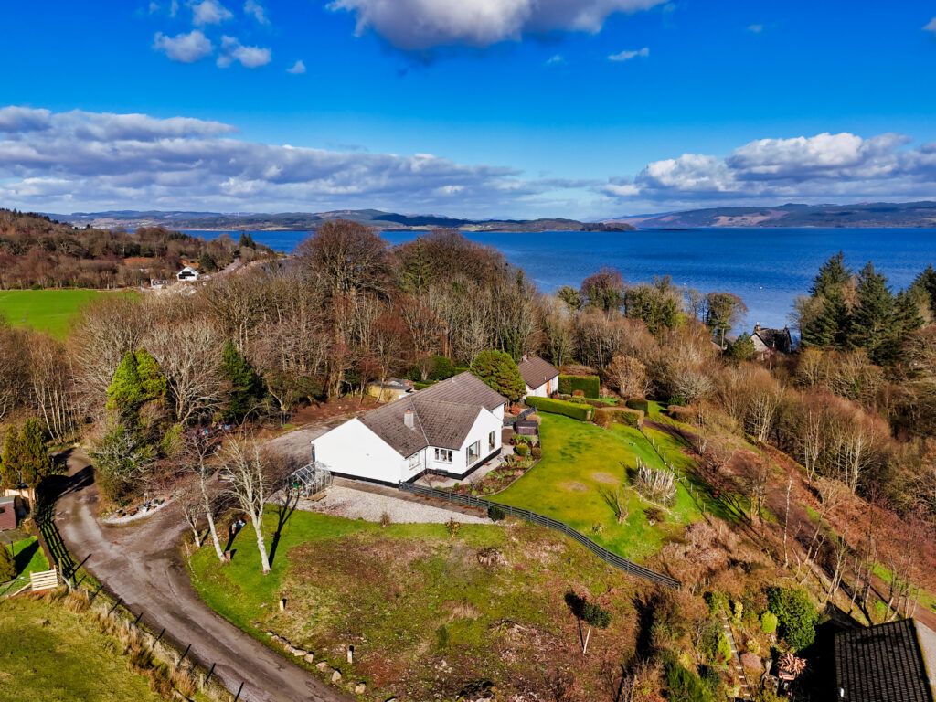 Property photo 1 of 36