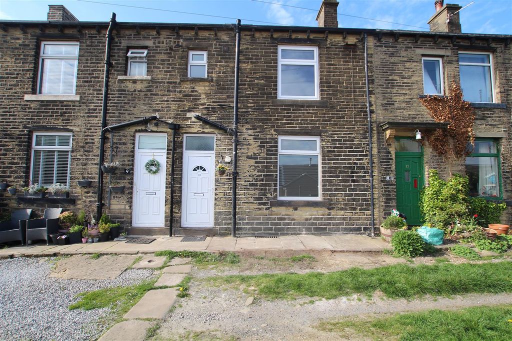 Property photo 1 of 19