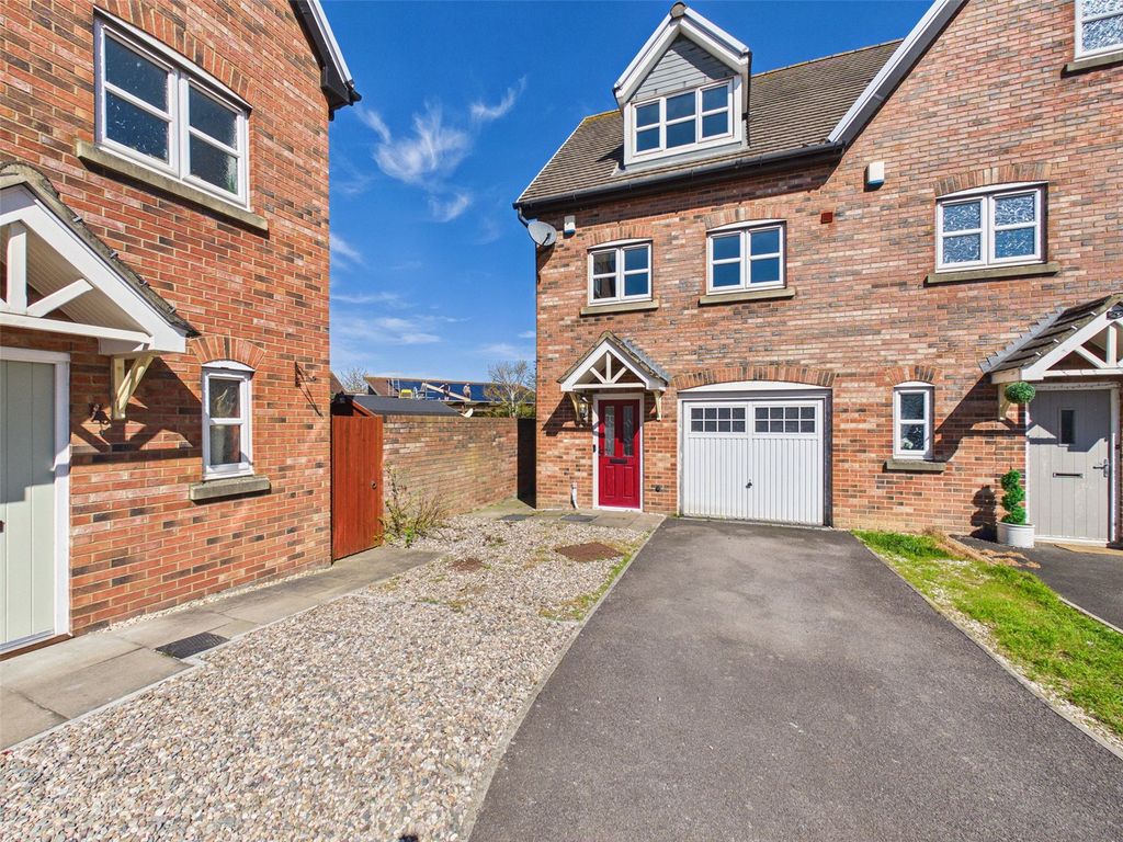 Property photo 1 of 14 Picture No. 29