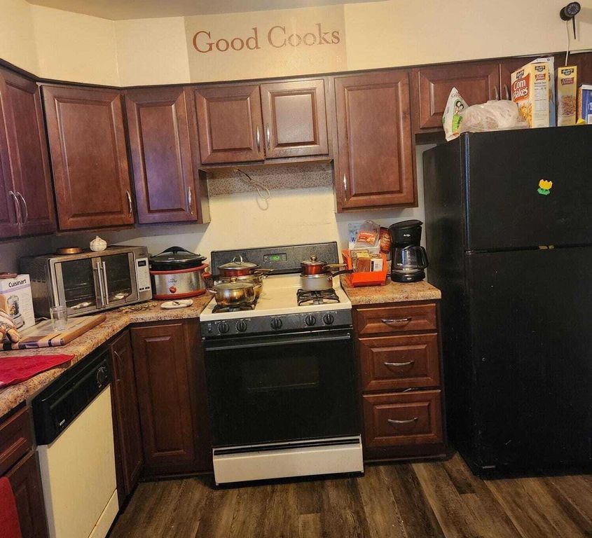 Property photo 3 of 7 <Alttext/>