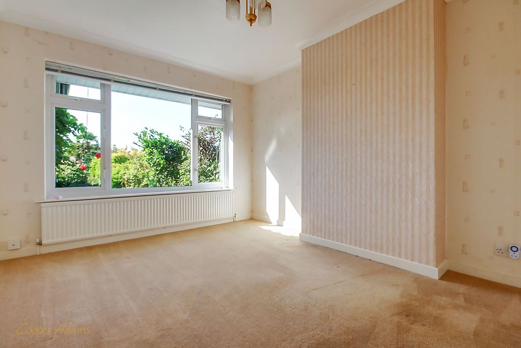 Property photo 3 of 10 Second Bedroom