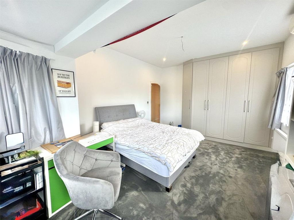 Additional image 23 of 5 bed semi-detached house for saleCheyne Walk, Croydon CR0