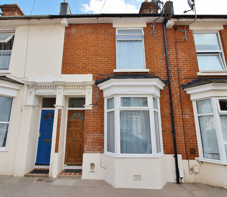 Property photo 1 of 17