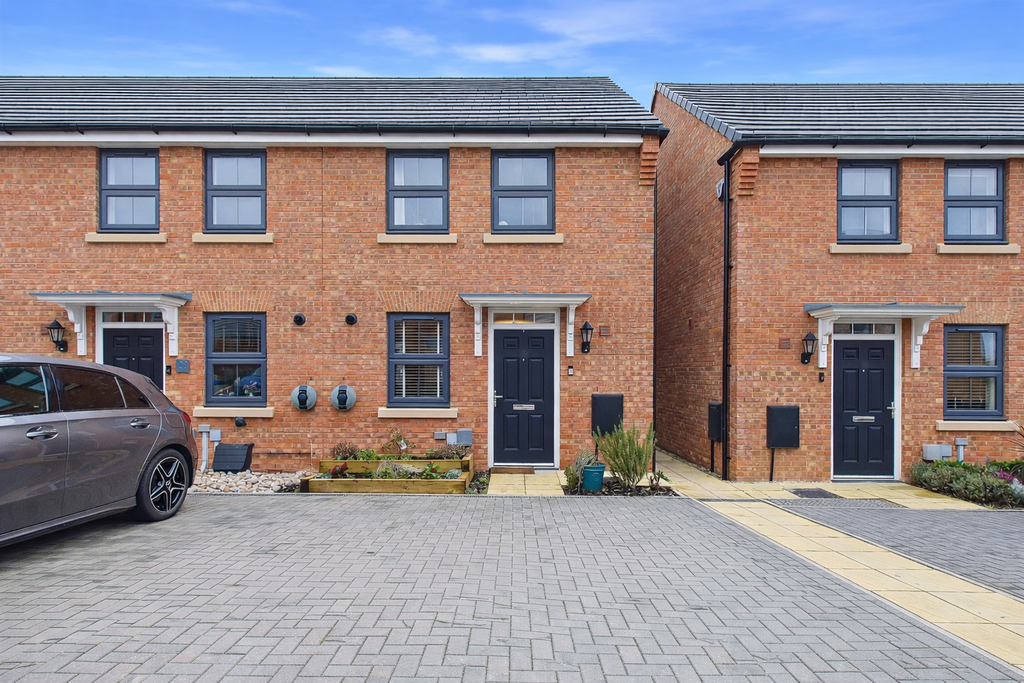 Property photo 1 of 25