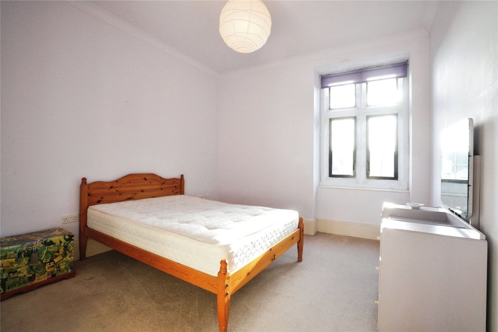Property photo 3 of 16 Picture No. 09