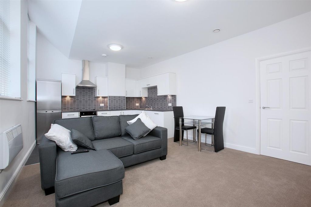 Property photo 3 of 12 Img_8169_70_72_Tonemapped Copy.Jpg