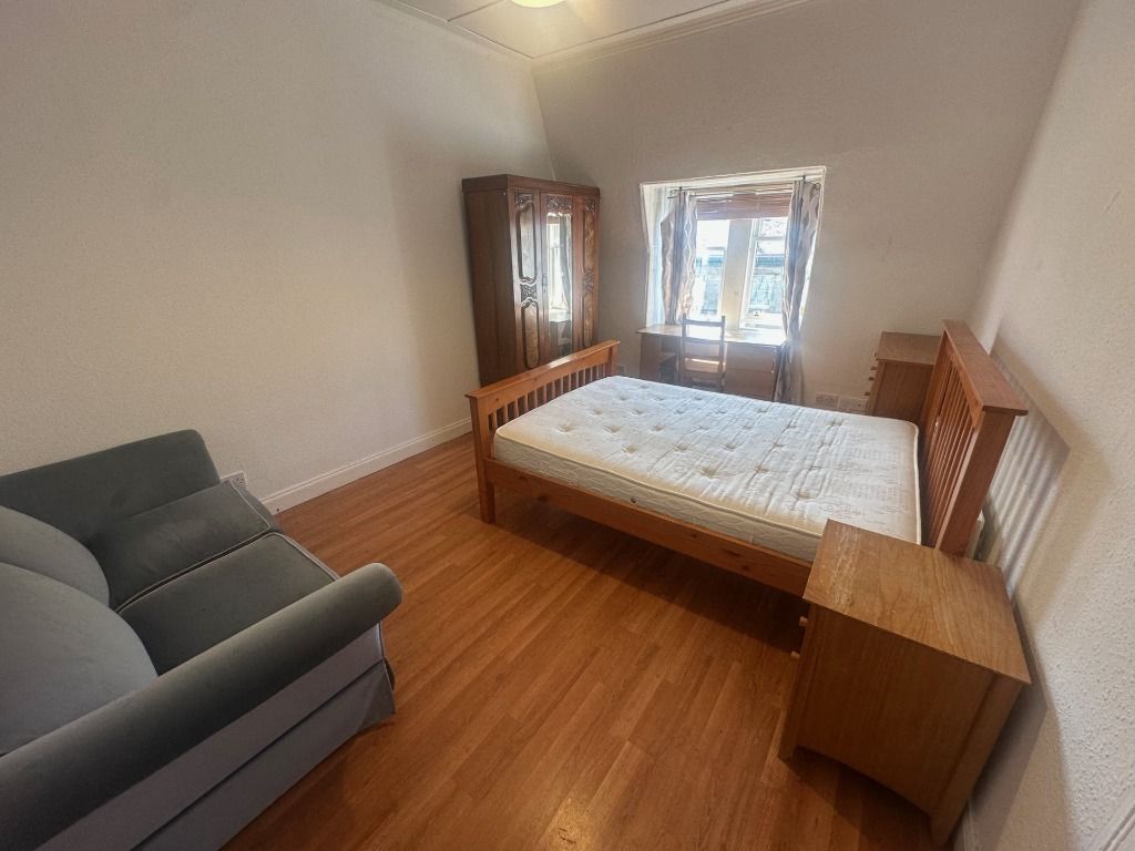 Additional image 10 of 4 bed flat to rentKing Street, Stirling Town, Stirling FK8