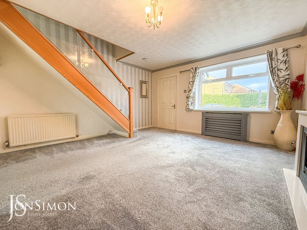 Property photo 3 of 20