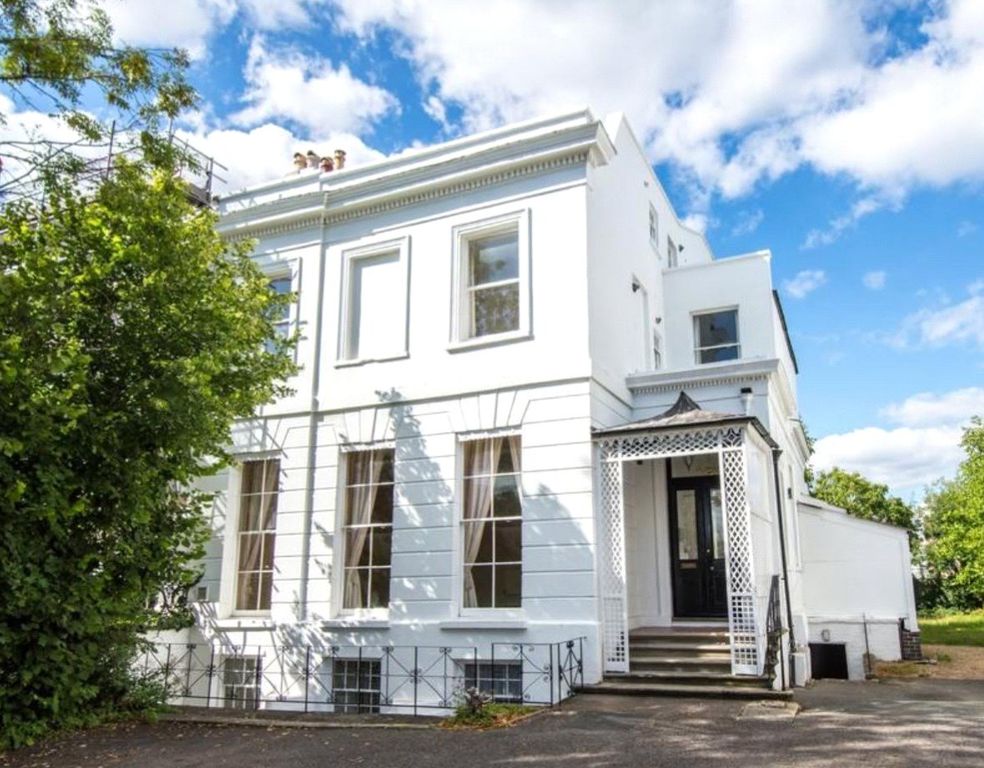 Property photo 1 of 8 Picture No. 14