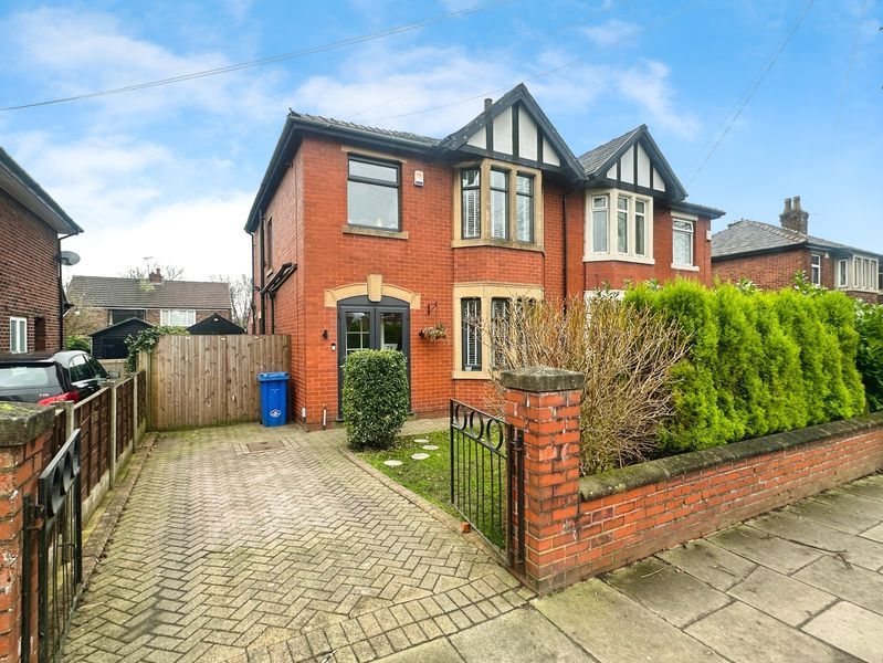 Property photo 1 of 25 Photo 36