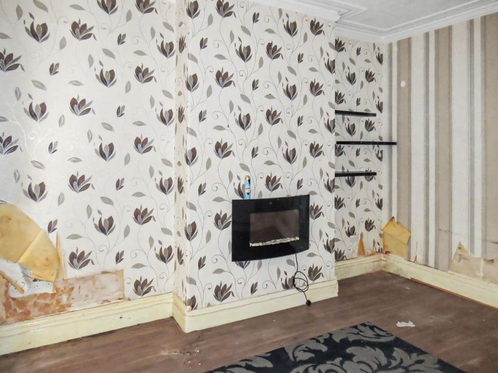 Property photo 3 of 23