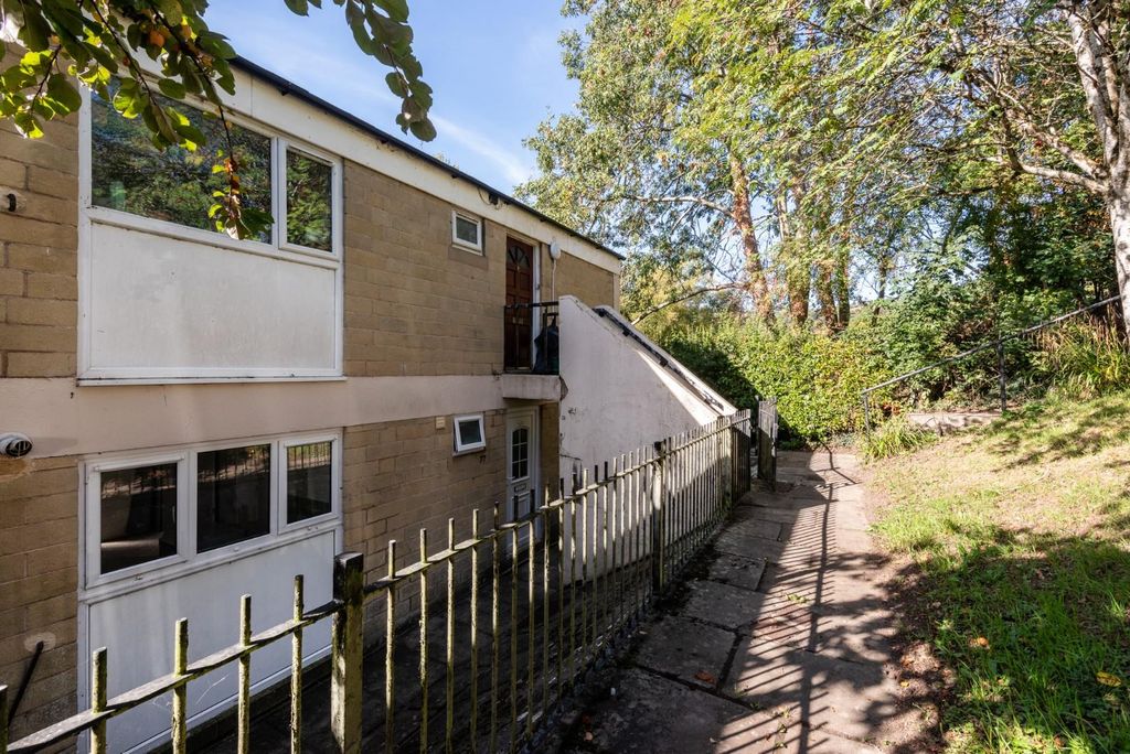 Property photo 1 of 15 77 Uphill Drive, Bath BA1 6Pb-1.Jpg