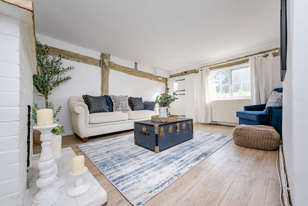 Property photo 3 of 31