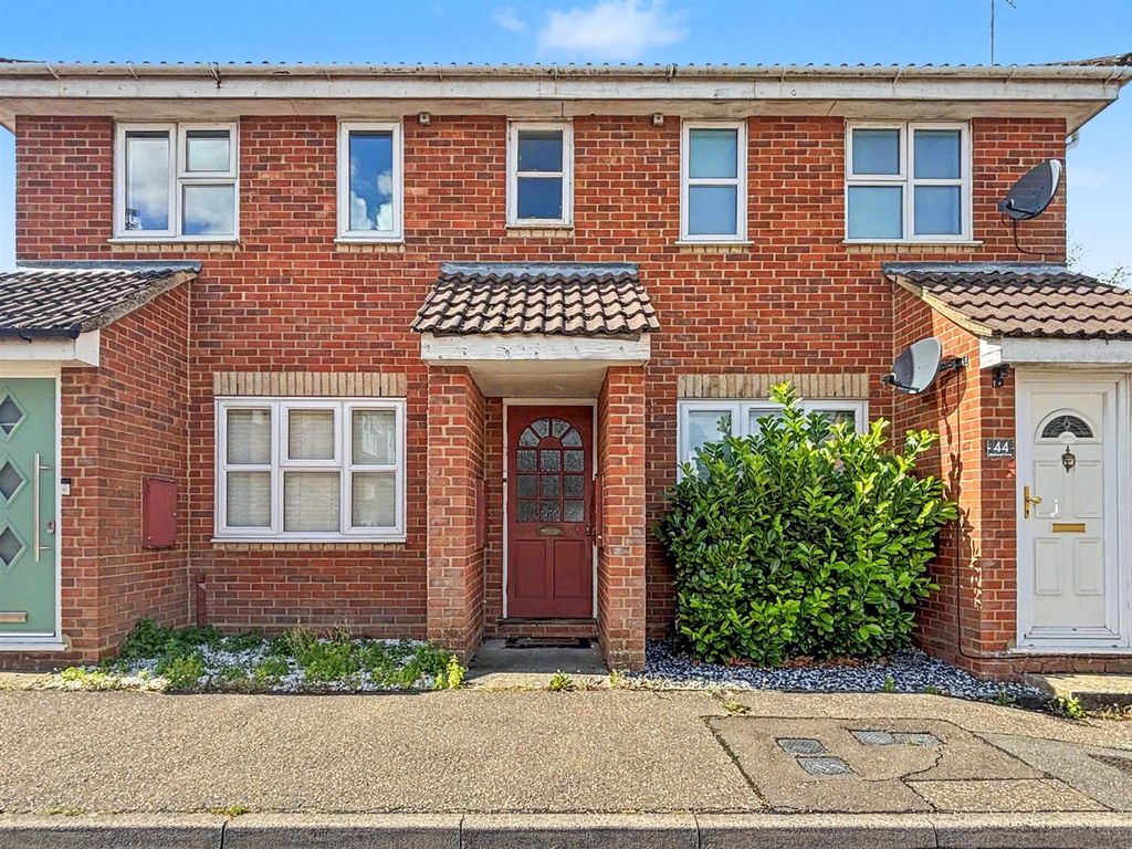 Property photo 1 of 8