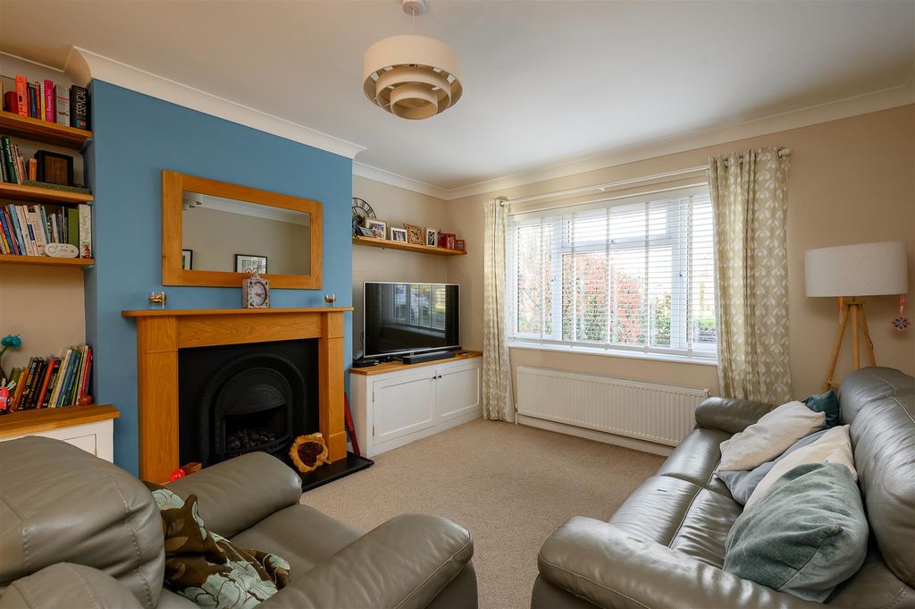 Property photo 3 of 19 Reception Room