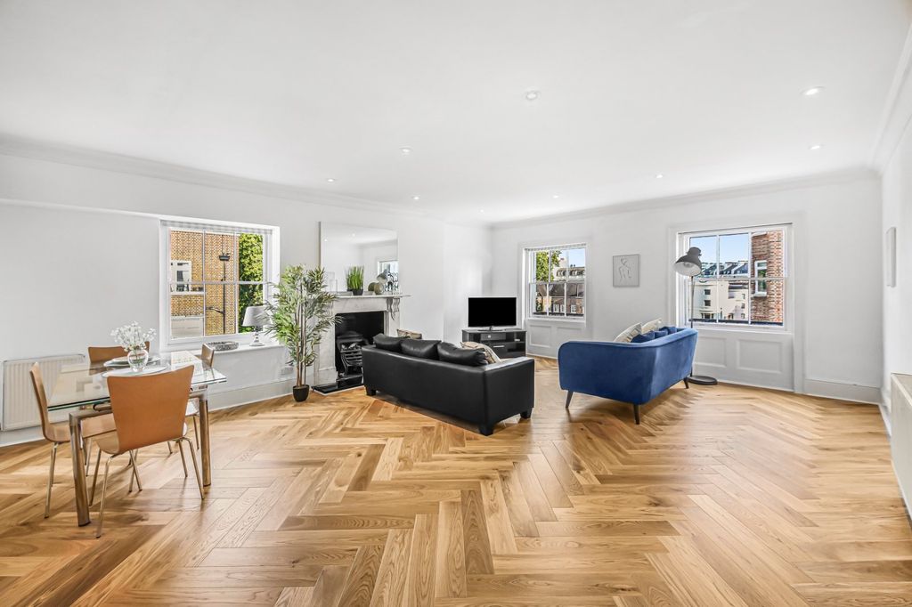 Property photo 3 of 15