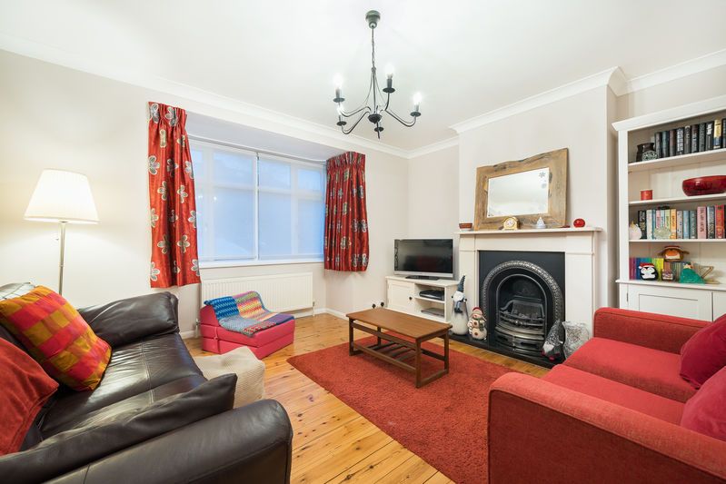 Property photo 3 of 25 Photo 27