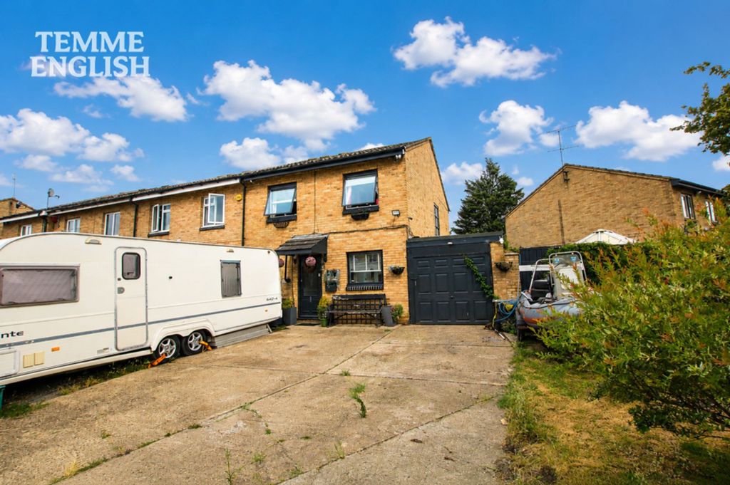 Property photo 1 of 24